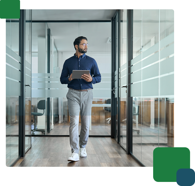 hands zooming in on tablet with arc logo